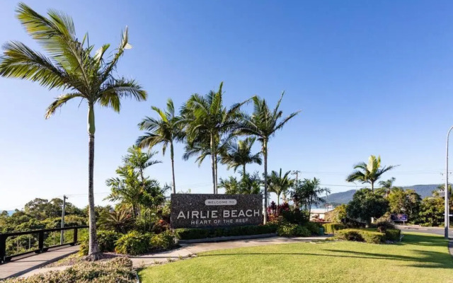 Ocean View 33A Studio Pool Ocean View WIFI