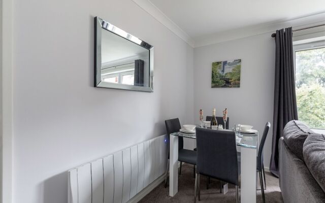 Dunfermline Central Apartments at 48