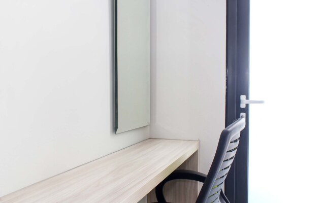 Comfortable Studio at Monroe Tower Apartment