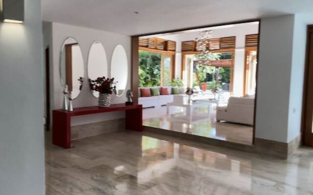 "srvittinivillas /spacius/ Confort Villa/ Fam/ Team/ Couples"