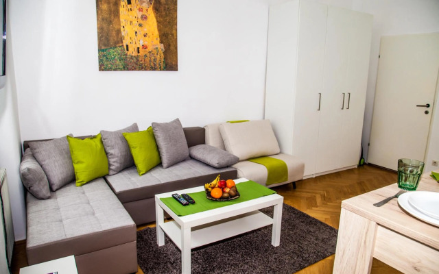 Apartment - Karmarschgasse