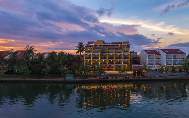 Little Riverside. A Luxury Hotel & Spa
