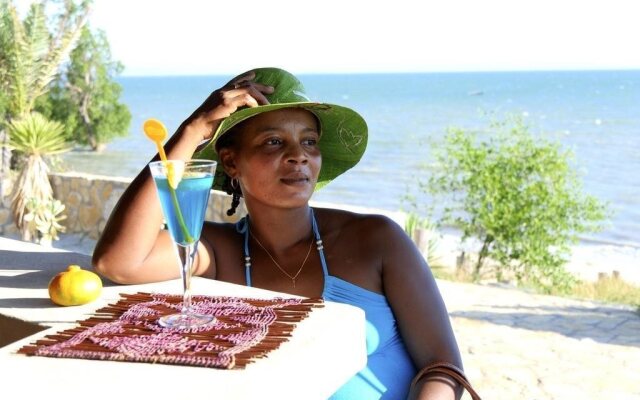 Caliente Beach Hotel