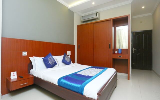 OYO 5075 Khaleej Residency