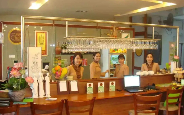 Home Hotel
