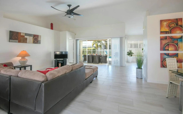 !NEW! Villa Surfside