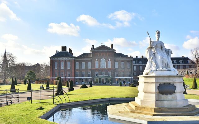 London Choice - South Kensington Mews II
