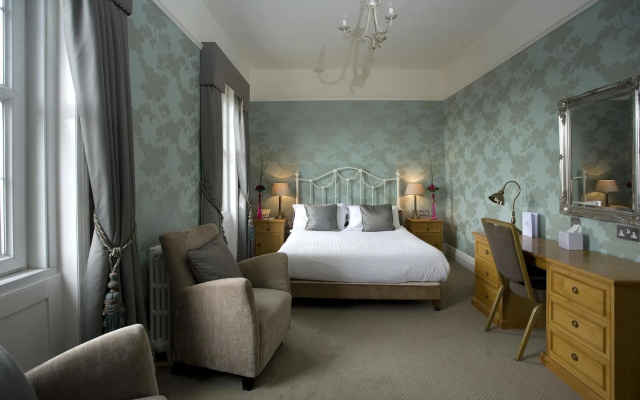 Park Farm Hotel & Leisure