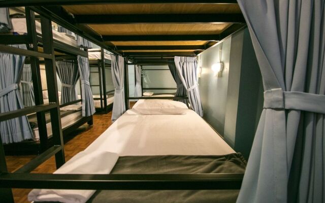 Sleep Soundly Hostel - Adults Only