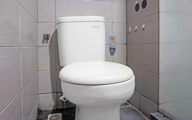 OYO 91889 Kramat Residence