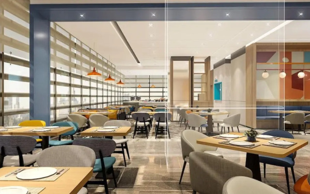 Holiday Inn Express Chongqing Caiyun Lake by IHG