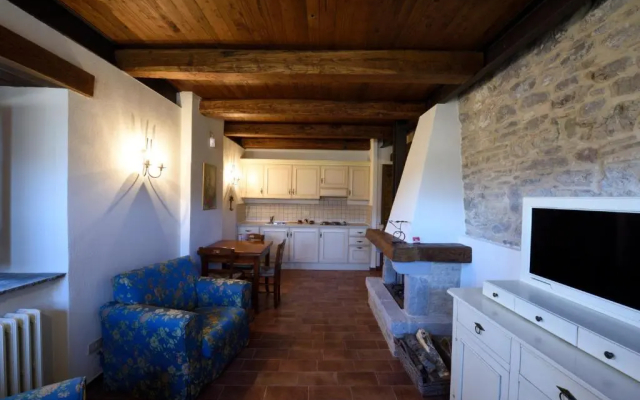 Borgotufi Albergo Diffuso