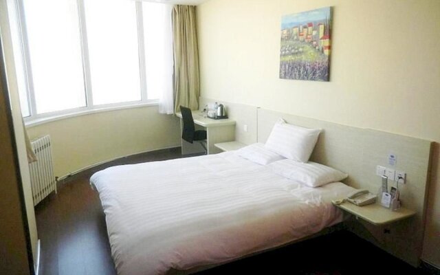 HanTing Hotel (Weifang Fengzheng Square Taihua City)
