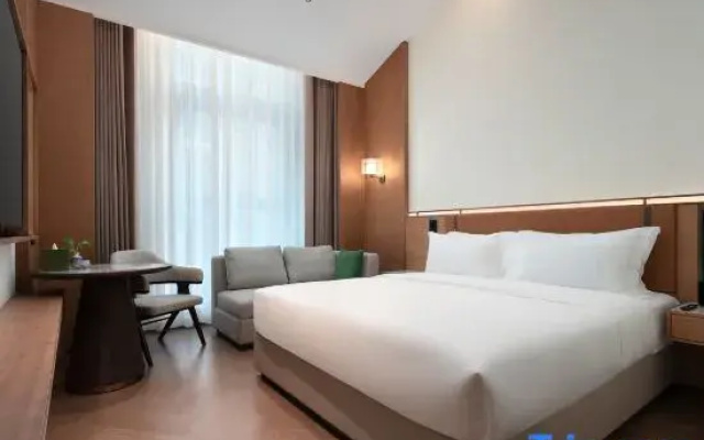 Luolan Hotel (Sanya Bay Joy City)