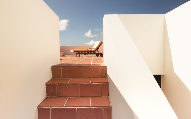 Altamer Resort