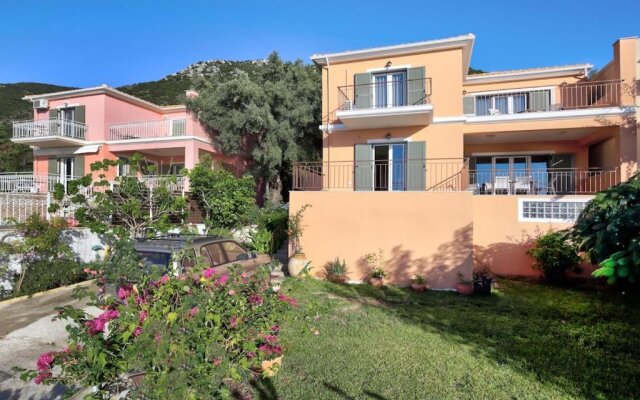 Villa Melias Luxurious Villa with Superb View of the Islands 400 M From the Sea