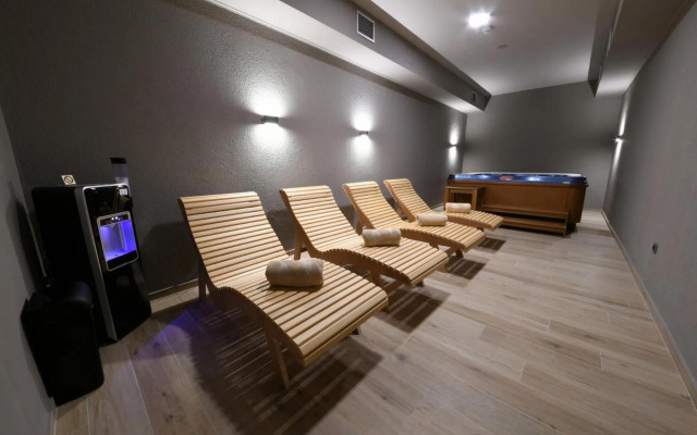 Aparthotel Milenij