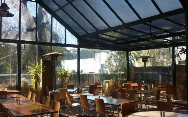 Naracoorte Hotel Motel