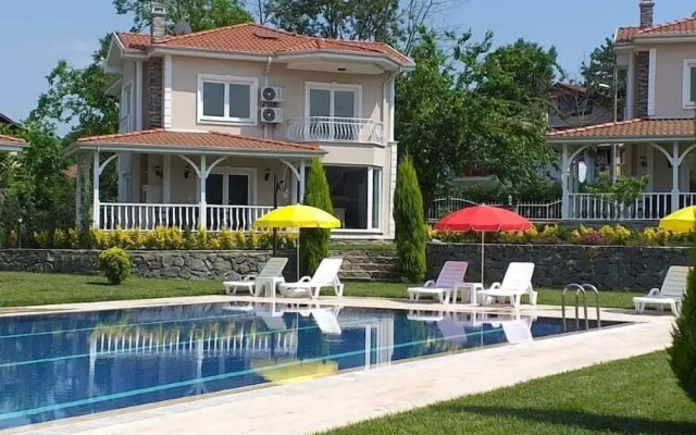 Palace Kirkpinar