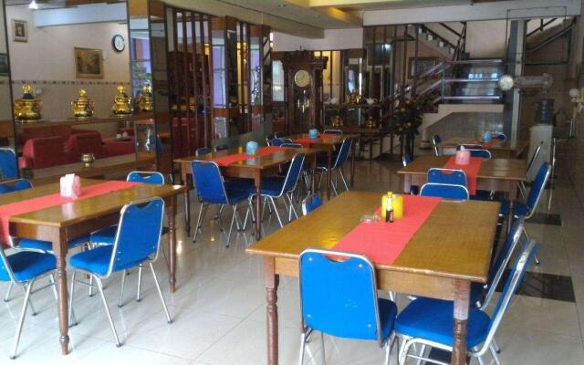 Sedayu Hotel
