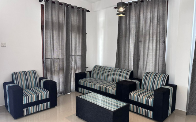 Serrena Airport Guest House - Colombo