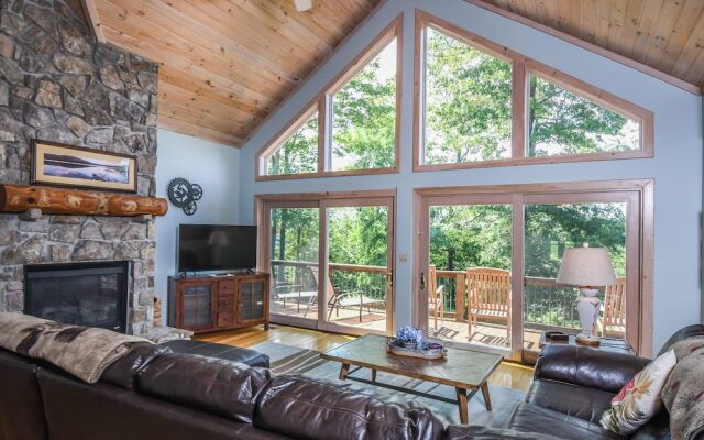 Glass Mountain Lodge 5 Bedroom House