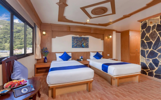 Tiger Hotel (Complex)