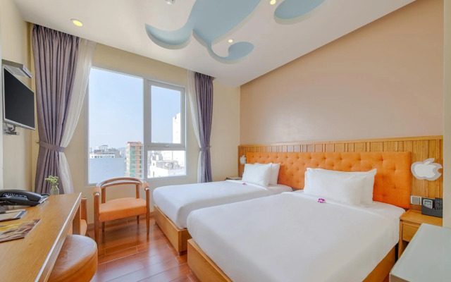 Sea Queen Hotel