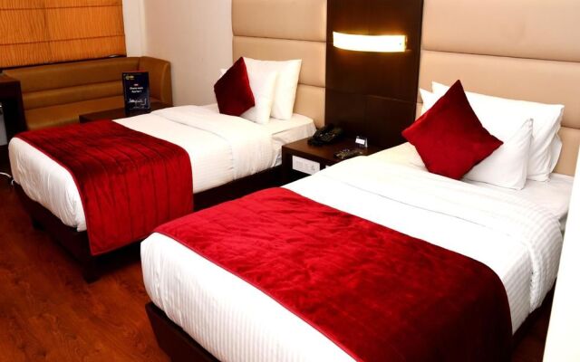OYO 2650 Hotel Sunbeam Premium