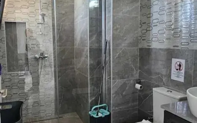 Riverside Life Residences