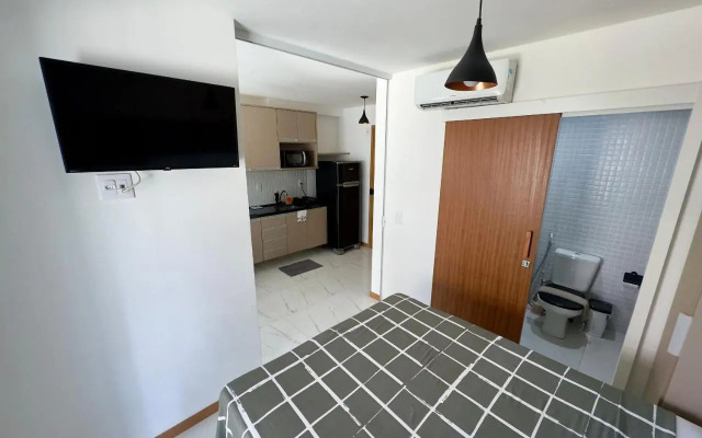Academia/Garagem/ Piscina : a 300 m do Farol
