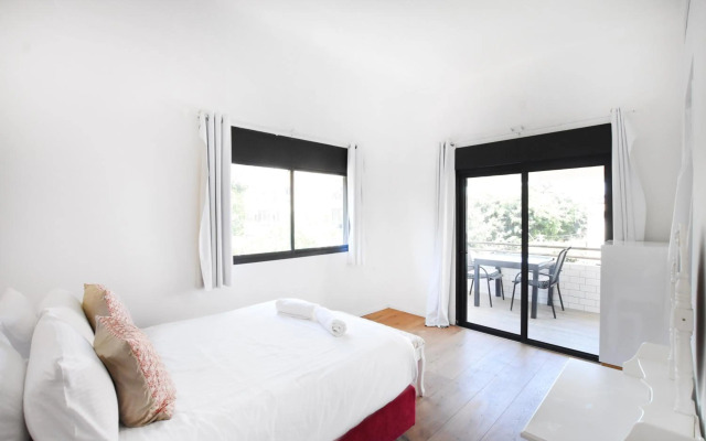 Serene 2BR in Dizengoff Square by HolyGuest
