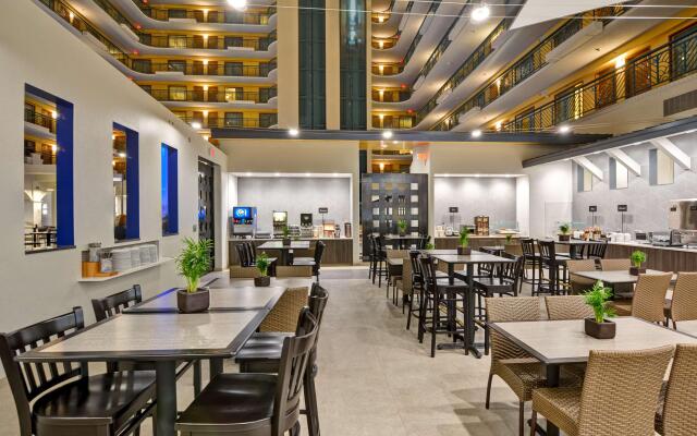 Embassy Suites by Hilton Miami International Airport