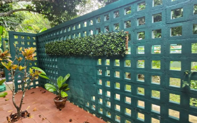 The royal bamboo lodge