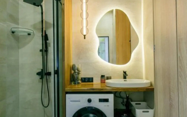 Apartments on Tavrichesky street 7 building 6