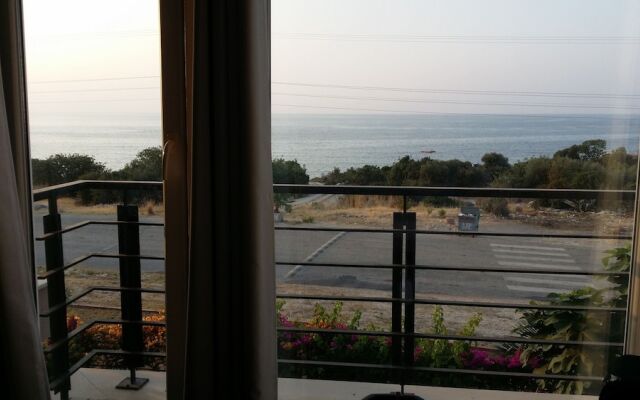 Holiday Villa in Kizkalesi Mersin, 100 m From sea