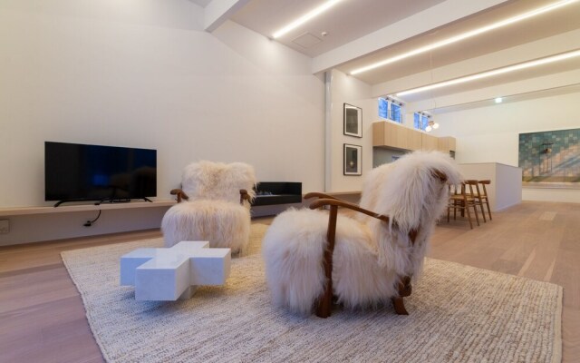 Chalet W by H2 Life