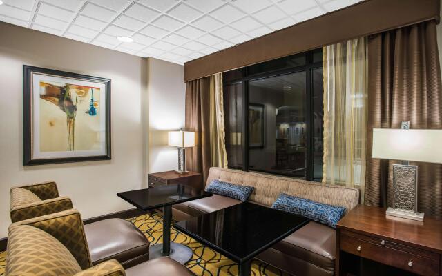 Hampton Inn Cleveland Airport - Tiedeman Road