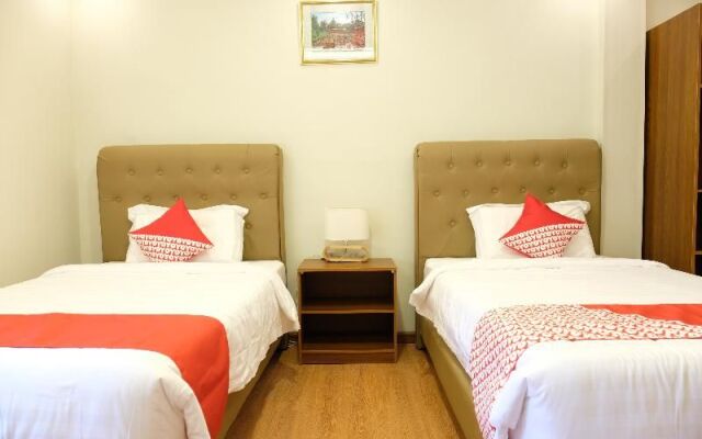 Oyo 740 Joyful Hotel