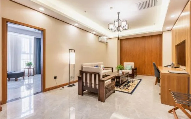 Sweetome Hotel (Yining Development Zone Railway Station)