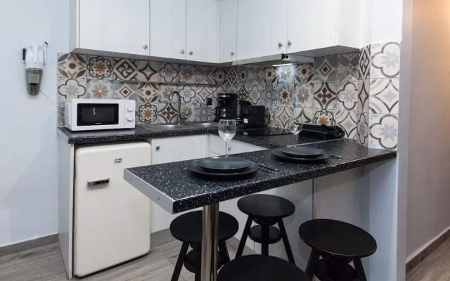 Metaxourgio 2 Bd Gem for Urban Explorers