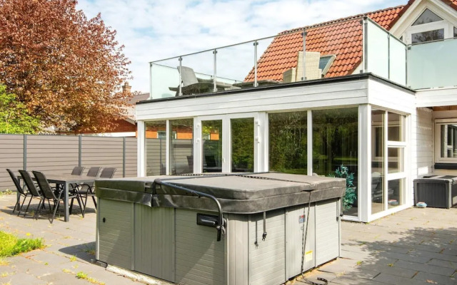 8 Person Holiday Home in Henne