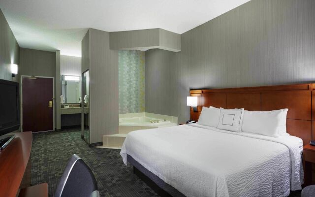 Courtyard Chicago St. Charles