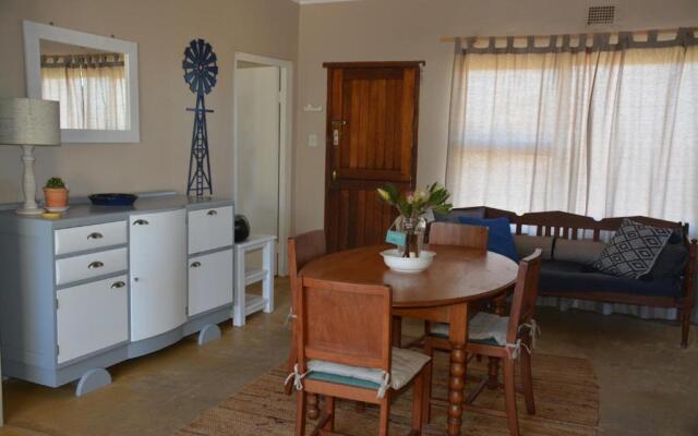 Struisbaai Getaway House