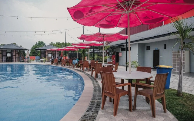 RedDoorz Premium @ Dna Fun Zone Pekanbaru