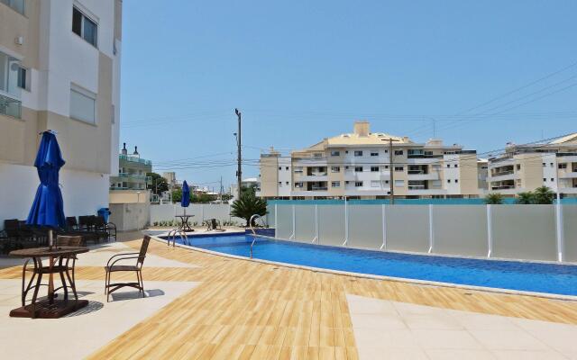 Excelente apartamento a 200m do mar - HI02F