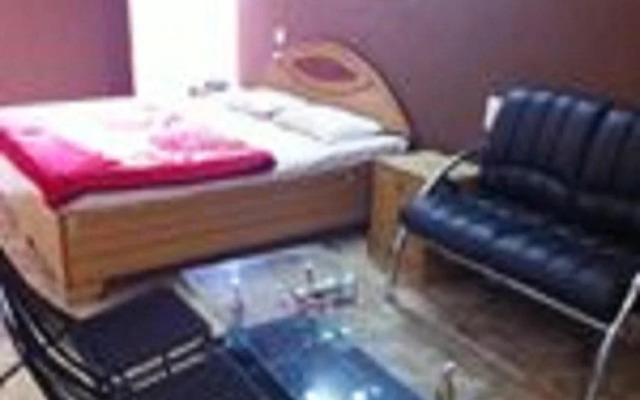 Hotel Holy City