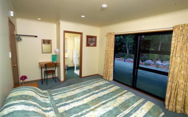 Donegal House – Guest Rooms – Kaikoura