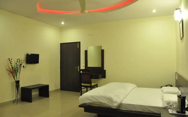 OYO 11754 Hotel Classic 7