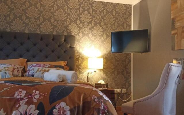 Outlander Boutique B&B Super King